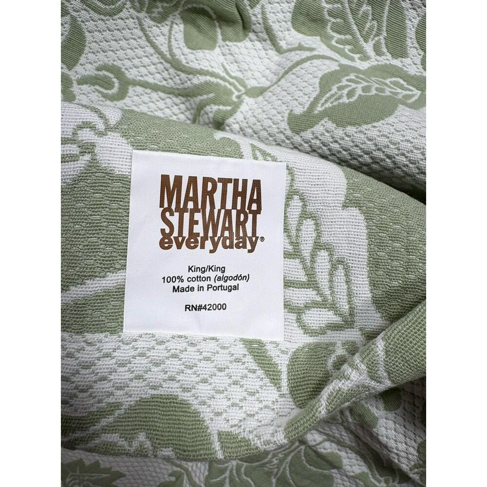 Lot of 3 Vtg 90s Martha Stewart Woven Matelasse Pillow King Shams Green on White
